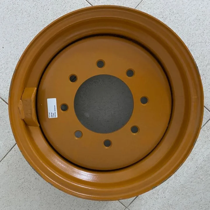 D68151 - Roda Retroescavadeira Case 580H
